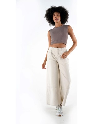 Alexander Gardi  Bisiklet Yaka Kolsuz Fitilli Crop T-Shirt (B24-00219)