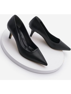 Marjin Kadın Stiletto Sivri Burun Ince Topuklu Ayakkabı Loresta