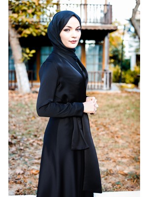 Harika Wear Uzun Siyah Saten Abaya