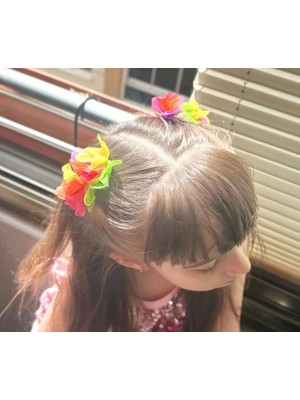 Miss Lina Bahar Cicekli Ikili Toka