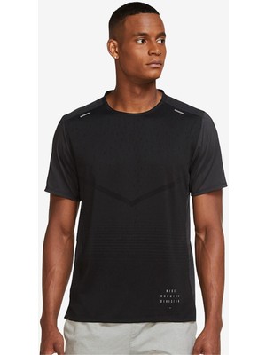 Nike Rise 365 Run Division Short-Sleeve Toparlanır Koşu Tişörtü Siyah