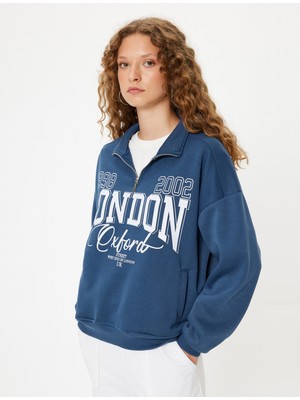 Koton Yarım Fermuarlı Sweatshirt Oversize Kolej Baskılı Cep Detaylı