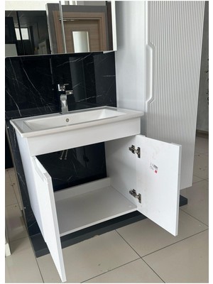 Noce Banyo Dolabı Aynalı Cnc Işlemeli Membran Kapaklı 65 cm