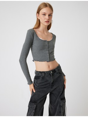 Koton Uzun Kollu Tişört Crop U Yaka Düğmeli Slim Fit