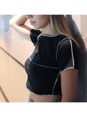 Ategewear Beyaz Dikiş Detaylı Düz Siyah Crop Top