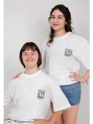 Best Buddies x Dogo Unisex Vegan Beyaz T-Shirt - Faces Tasarım