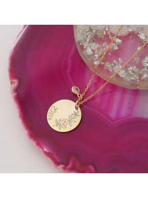 Nox Jewelry 14 Ayar Mikron Altın Kaplama İsimli Doğum Çiçeği Kolye – Doğum Taşı Detaylı Kişiye Özel Kadın Kolye