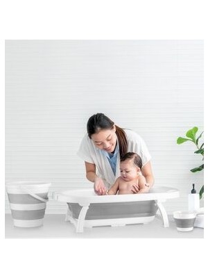 Moje Katlanır Bebek Banyo Seti Ergonomik Tasarım ve Hafif Yapı ile Kolay Kullanım İçin