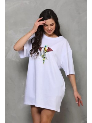 Üçay Bisiklet Yaka Baskılı Oversize T-Shirt Beyaz