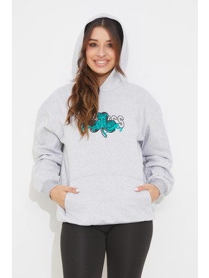 Go Veform Kadın Baskılı Kapüşonlu Cepli Sweatshirt Gri ZN5046