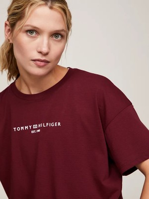 Tommy Hilfiger Kadın Ess Mini Corp Rahat Kesim T-Shirt - Bordo