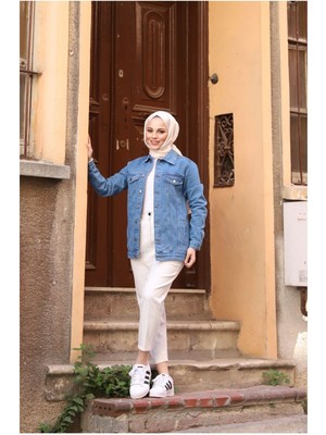 Vellichor Kadın Koyu Mavi Kot Ceket Doğal Cotton Kumaş Cep Detaylı Şık Tasarım