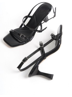 Modabuymus Filar Kadın Siyah Rugan İnce Bantlı Sandalet 8 cm Topuklu Ayakkabı PU Malzeme