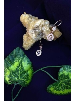 Agai Silver Tek Taş Sallantılı Model Zirkon Taşlı Gümüş Küpe