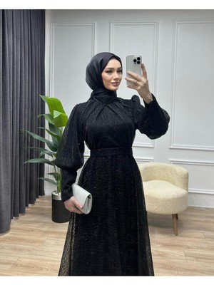 Merve Plume Tesettür Tül Abiye Elbise Jakarlı Simli Dokuma Kumaş Moda Düğün Şıklığı – Siyah