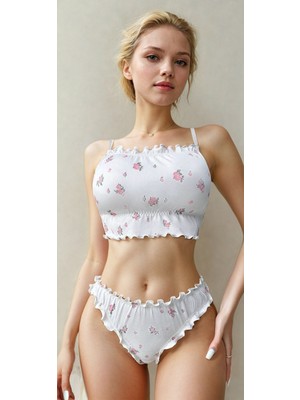 Burcumay Kadın Çiçek Desenli Beyaz Kolsuz Rahat Crop Pijama Takımı