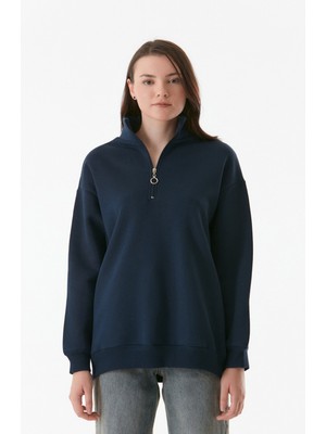 Basic Yarım Fermuarlı Dik Yaka Sweatshirt