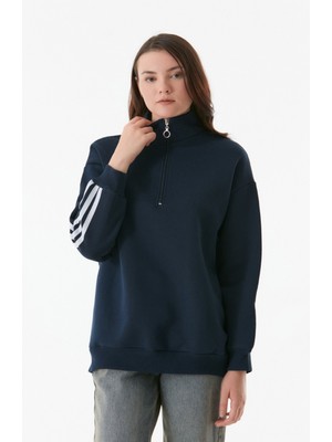 Basic Yarım Fermuarlı Dik Yaka Sweatshirt