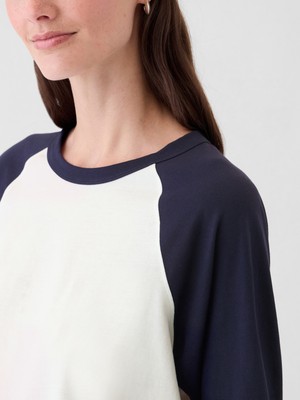 Gap Kadın Lacivert Organik Pamuk Vintage Raglan T-Shirt