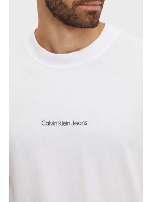 Calvin Klein Sırt Baskılı Relaxed Fit T-Shirt J30J325688YAF Erkek T-Shirt J30J325688 Yaf