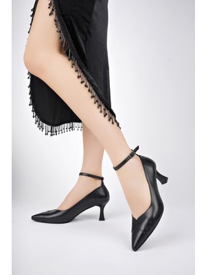 Tarçın Ayakkabı Hakiki Deri Siyah Kadın Deri Topuklu Ayakkabı TRC50-92282