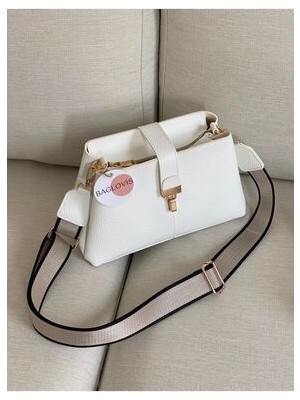 Şerit Kolon Askılı Kilit Detaylı Içi Bölmeli Omuz Çantası