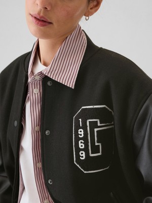 Gap Kadın Siyah Yün Karışımlı Varsity Gap Logo Boyfriend Ceket