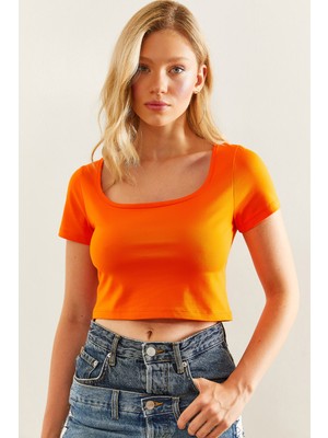 Shade Kadın Kısa Kol Crop Bluz