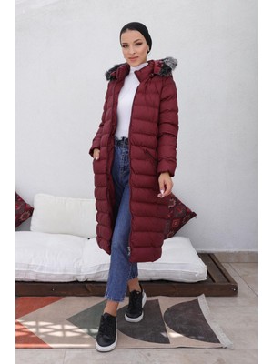 KMK Kombin Kadın Uzun Dolgulu Siyah Şişme Mont Rahat Kullanım ve Su Geçirmez Özellikler