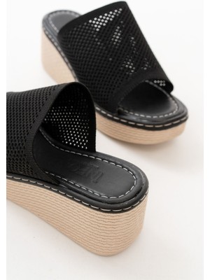 Siyah Triko Günlük Ortopedik Dolgu Topuk Kadın Terlik