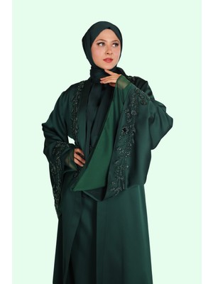 Harika Wear Kalite ve Sevgi  ile Üretilen Abaya