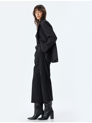 Koton Oversize Kumaş Pantolon Yüksek Bel Geniş Paça Kemerli Cepli