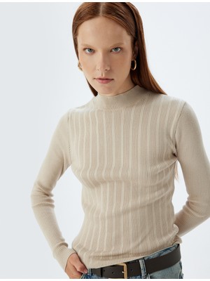 Koton Dik Yaka Triko Kazak Uzun Kollu Dokulu Slim Fit