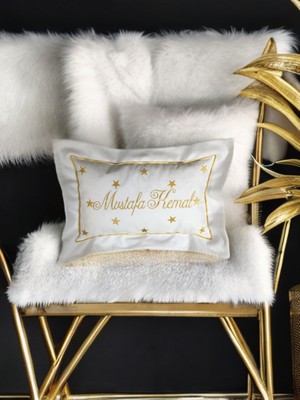 Yıldızlar Arasında Isimli Bebek Yastığı