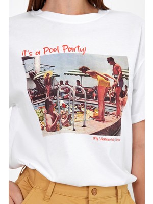 Vena Kadın Pool Party Beyaz Baskılı Bisiklet Yaka T-Shirt