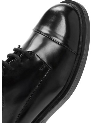 Derimod Kadın Siyah Bağcıklı Maskülen Loafer 24WFD141222