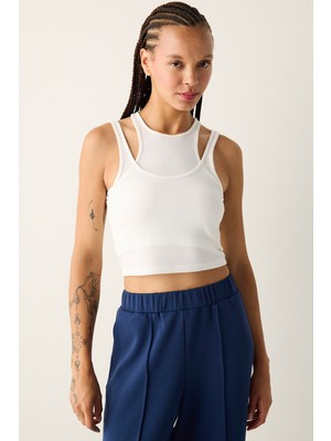 Beyaz Çift Katman Ribanalı Üst