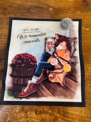 Gönülden Tasarım 3 Boyutlu Boncuklu Pon Ponlu Kız Arma Dikiş Aplike 23X19 cm