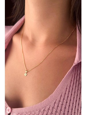 Fiyonk Kuyumculuk 14 Ayar Altın İpek Zincir Yonca Uçlu Kolye