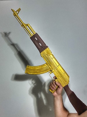 Saranostra Ak-47 Kalaşnikof Gerçek Boy Cs Go Dekor Oyuncak Gold