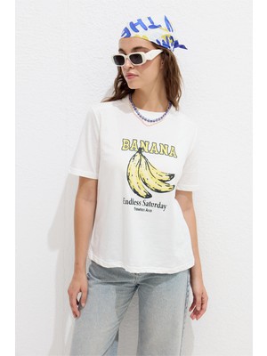 Manuka Dikiş Detaylı Baskılı T-Shirt Banana