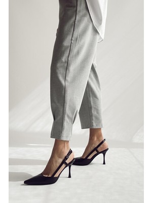 Nope21 Camellia Siyah Hakiki Deri Stiletto