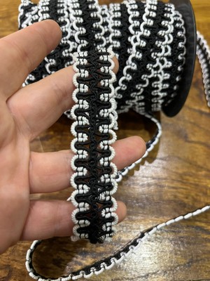 Gönülden Tasarım Siyah Beyaz Desenli Triko Örme Şerit Dikiş Aksesuarı En 2 cm (1 Metre )