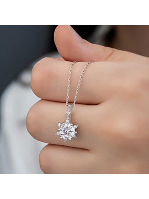 Kaufhier ​gümüş Çiçek Desenli Kadın Kolye