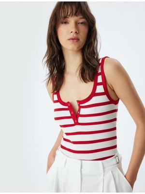 Koton Askılı Tişört U Yaka Çıt Çıt Düğme Detaylı