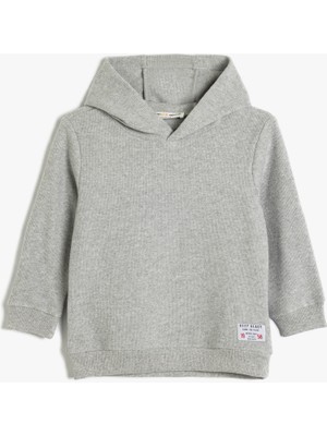Koton Basic Kapşonlu Sweatshirt Gri Uzun Kollu Erkek Çocuk İçin Truvakar Kol Dokulu