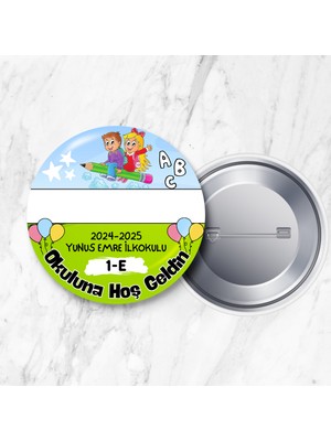 DeBu Isim Alanı Boş Sınıfa Özel Okuluna Hoş Geldin Iğneli 58 mm Metal Yaka Rozeti