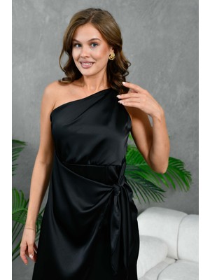 Zishan Fashion Tek Omuzdan Askılı Parlak Saten Kumaş Kuşak Detaylı Midi Kadın Abiye Gece Şık Kadın Elbise STP-003