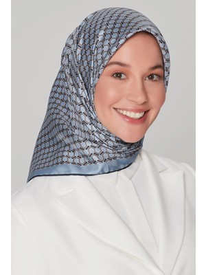 Armine Nostalji Serisi İpek Sura Eşarp 8401 - 01