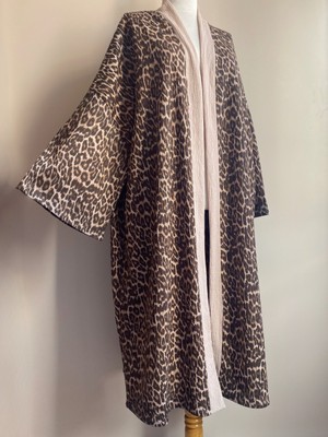 Kinua Studio Krinkıl Kumaş Leopar Desenli Uzun Kimono Tokalı Set